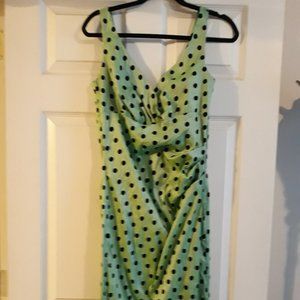 Voodoo Vixen Mint Green/Dot Wiggle Dress (UK XL)